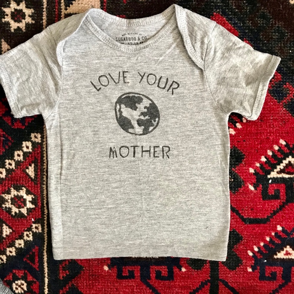 Sugarboo & CO “Love Your Mother” Earth Shirt
